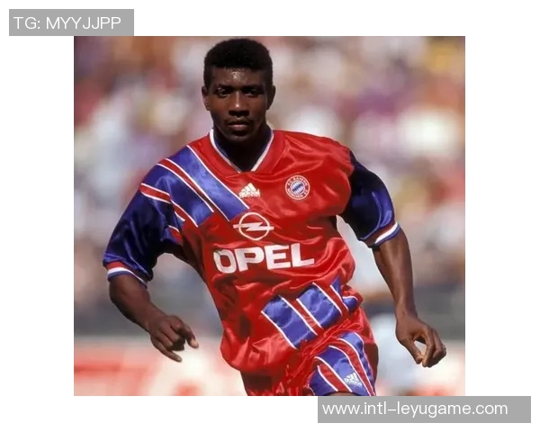 迪亚斯称赞J罗为哥伦比亚全力以赴的榜样与精神领袖